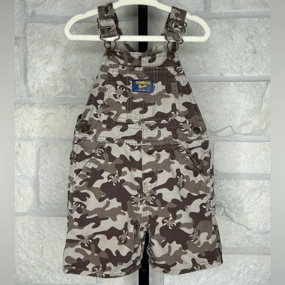 OshKosh Bgosh Baby Camouflage with Turtles Overalls Size 24 Months with Snaps - Picture 1 of 3